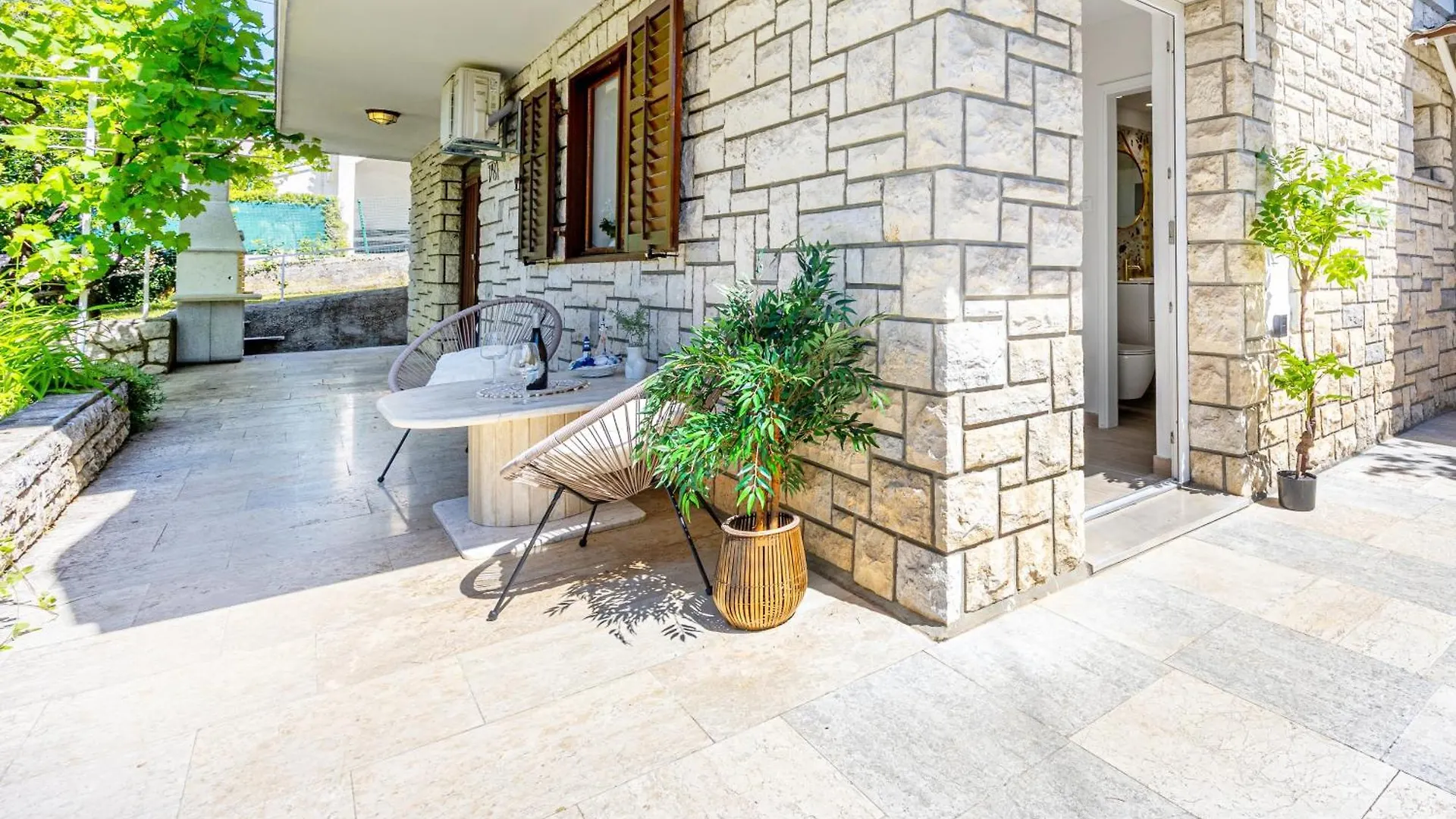 Apartment Sea Breeze Studio Dramalj Croatia